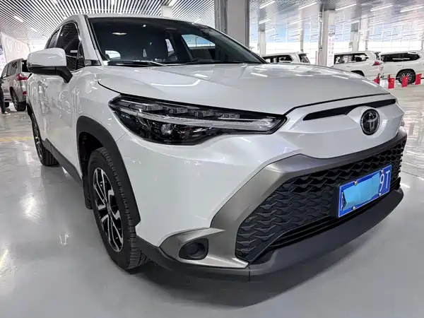 Toyota Frontlander 2022