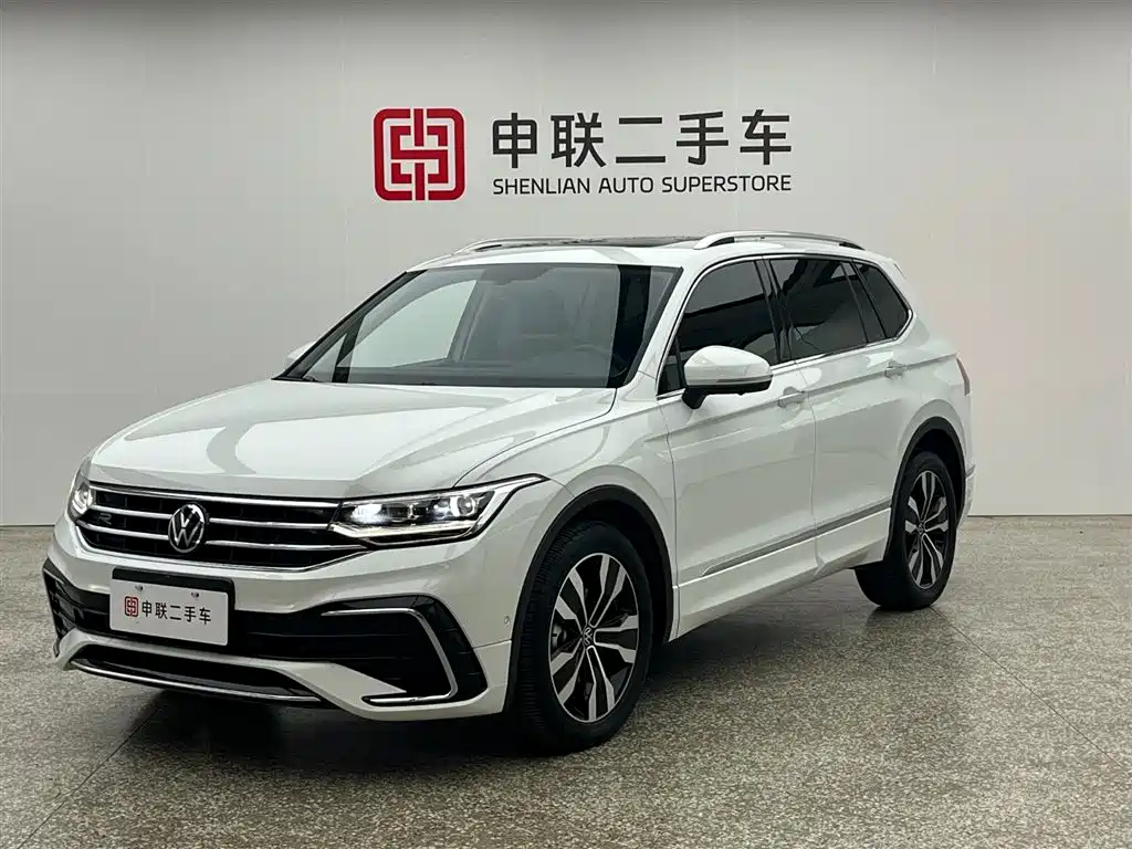Volkswagen Tiguan L 2024 — фото 1