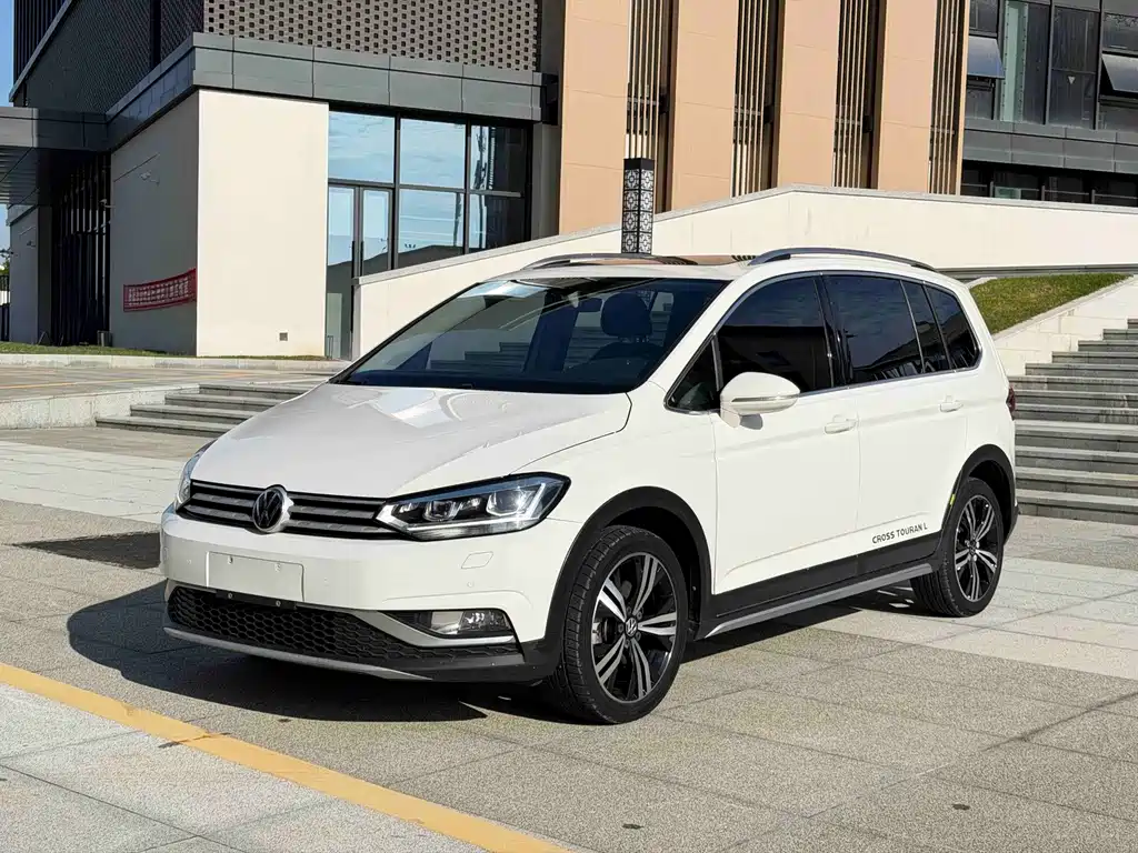 Volkswagen Touran 2022