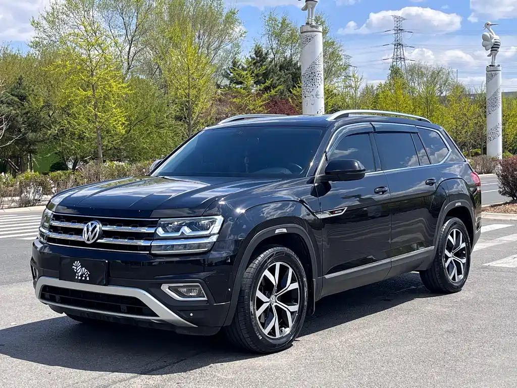 Volkswagen Teramont 2017 — фото 1