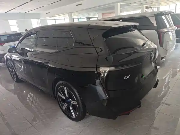 BMW iX 2022