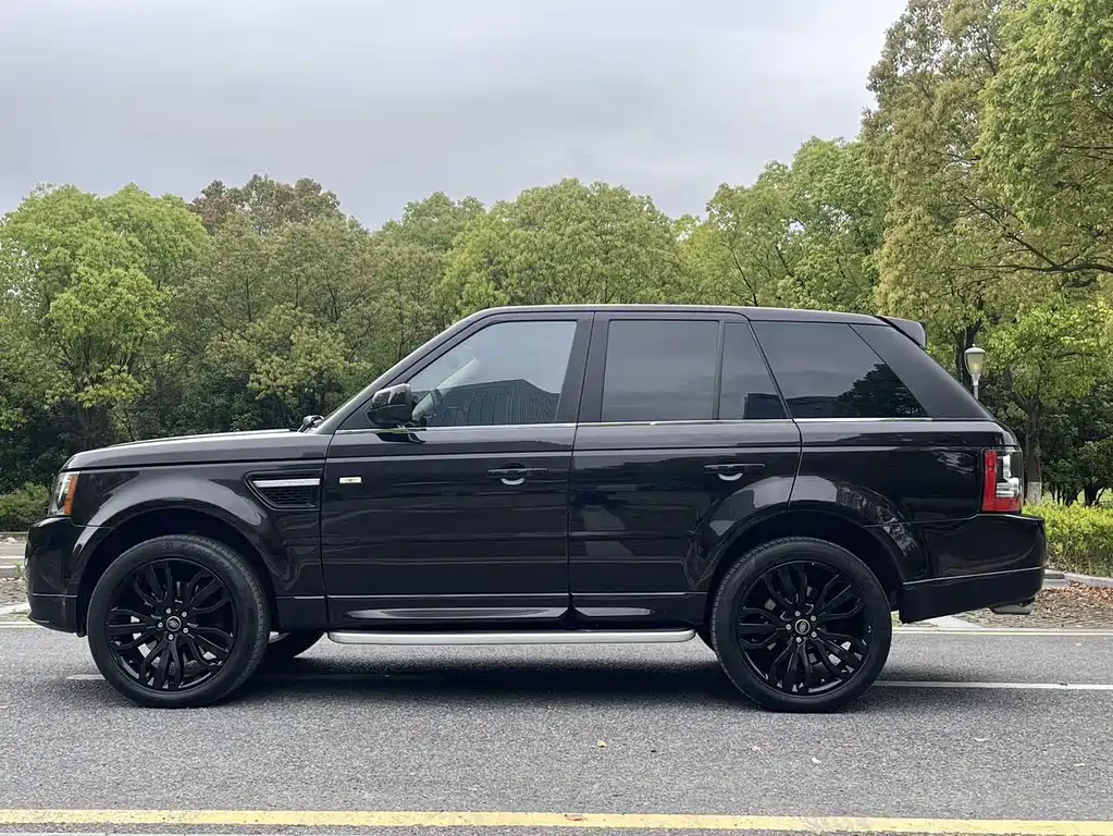 Land Rover Range Rover Sport 2012 — фото 18