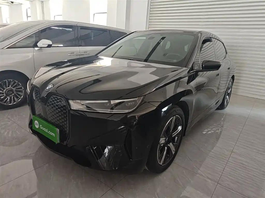 BMW iX 2023