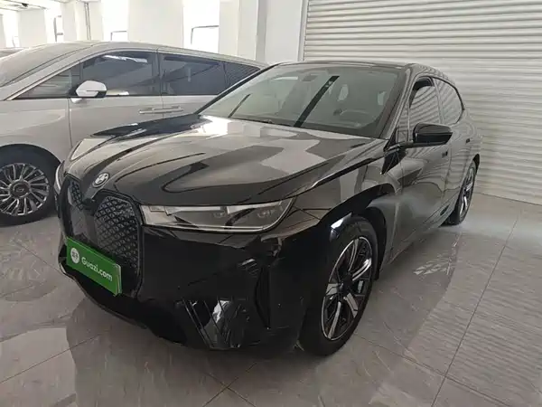 BMW iX 2022