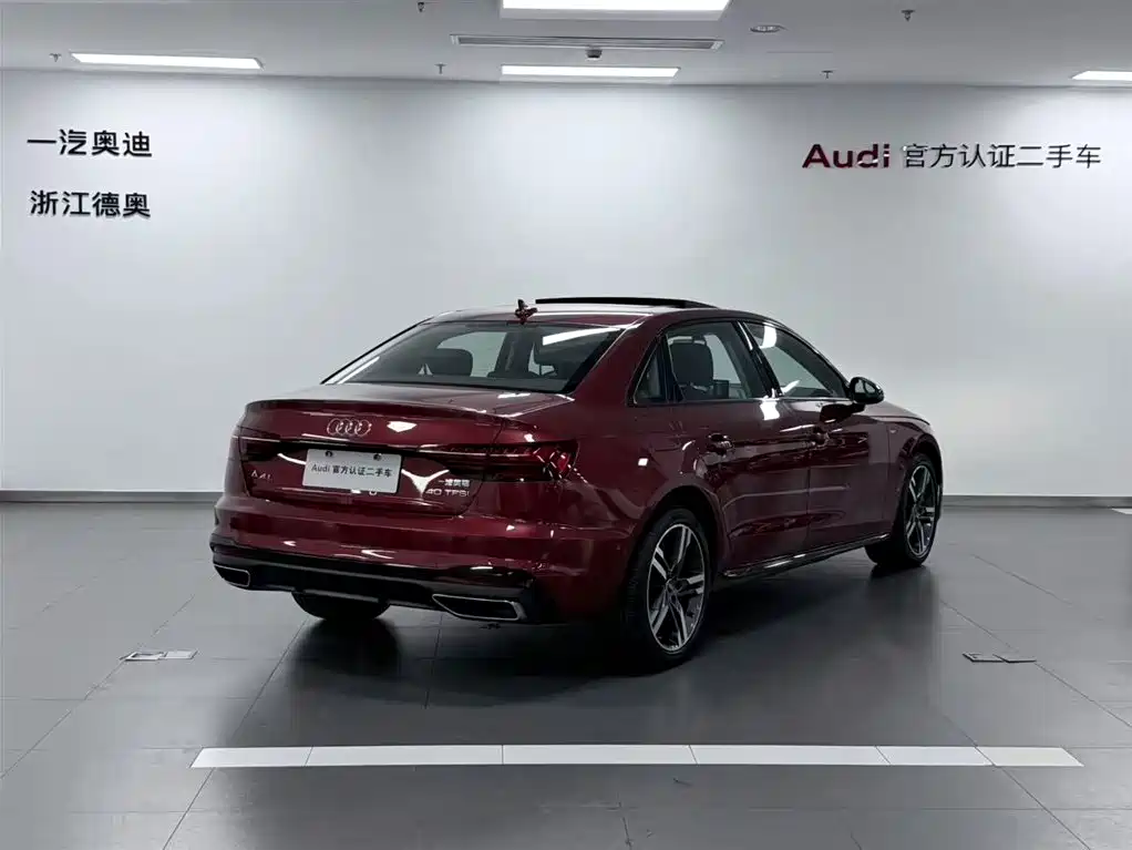 Audi A4L 2023 — фото 4
