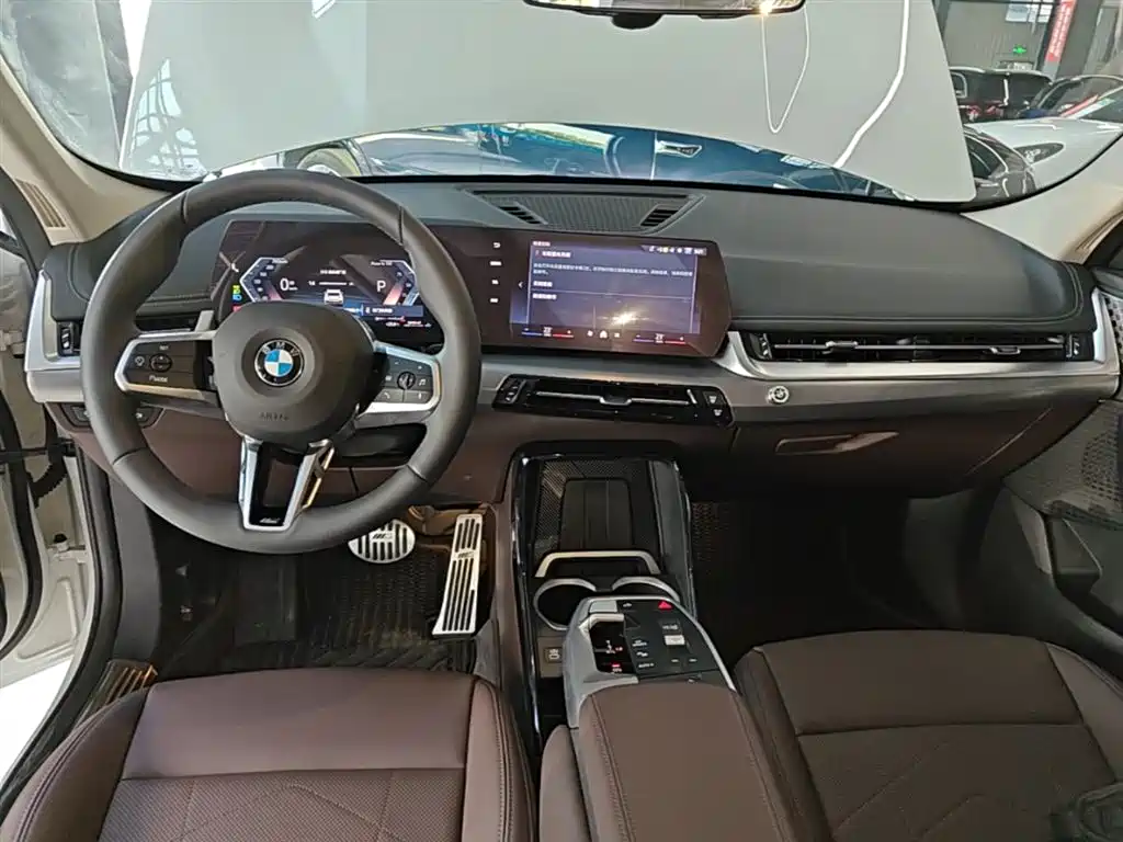 BMW X1 2025 — фото 10