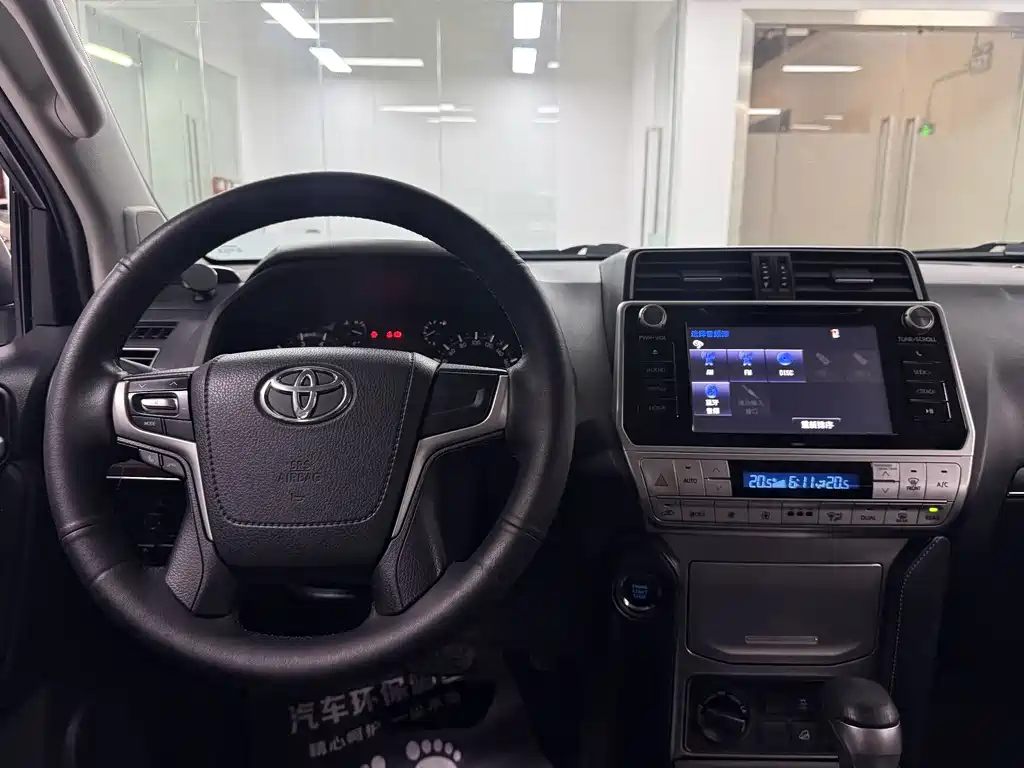 Toyota Prado 2019 — фото 14
