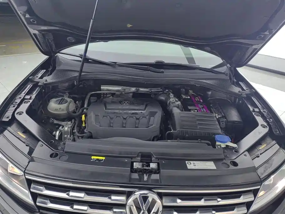 Volkswagen Tiguan L 2019 — фото 10