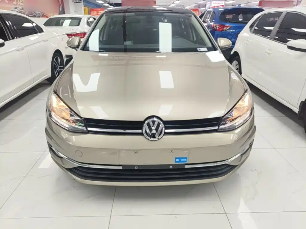 Volkswagen Golf 2020