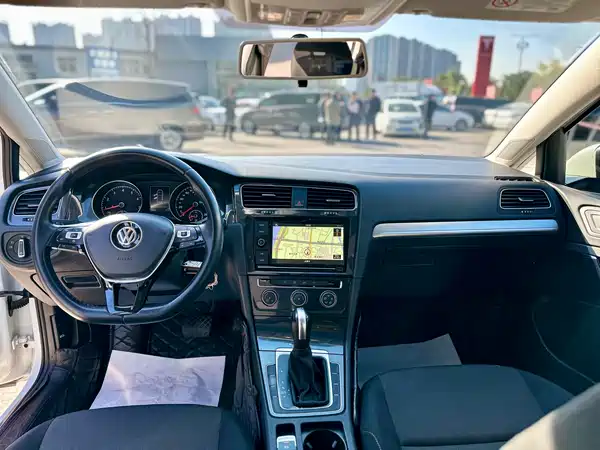 Volkswagen Golf 2019