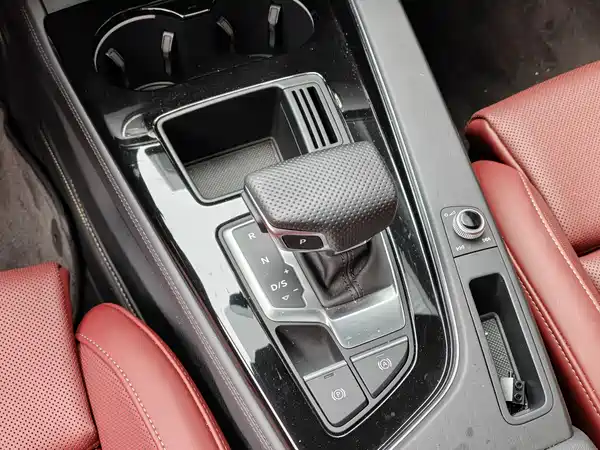 Audi A4L 2024