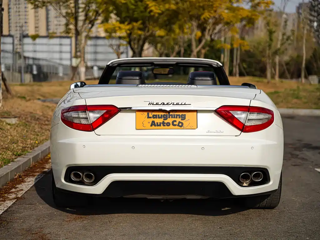Maserati GranCabrio 2014 — фото 11