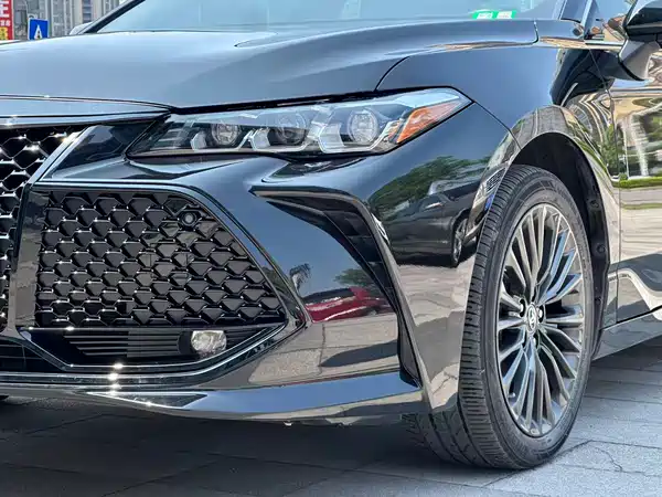 Toyota Avalon 2022