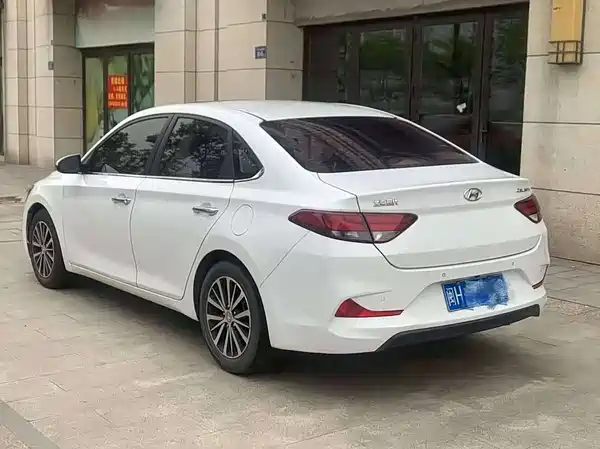 Hyundai Yuedong 2017