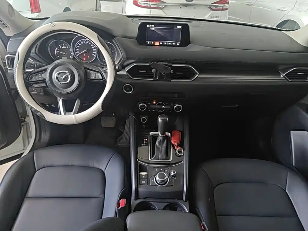 Mazda CX-5 2017 — фото 10