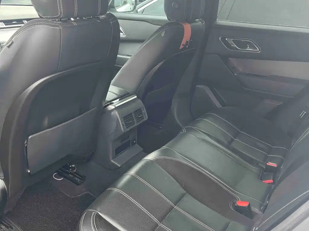 Land Rover Range Rover Velar 2019 — фото 8