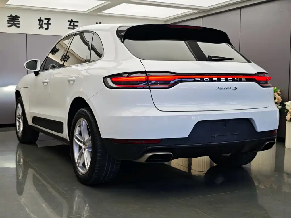 Porsche Macan 2020 — фото 9