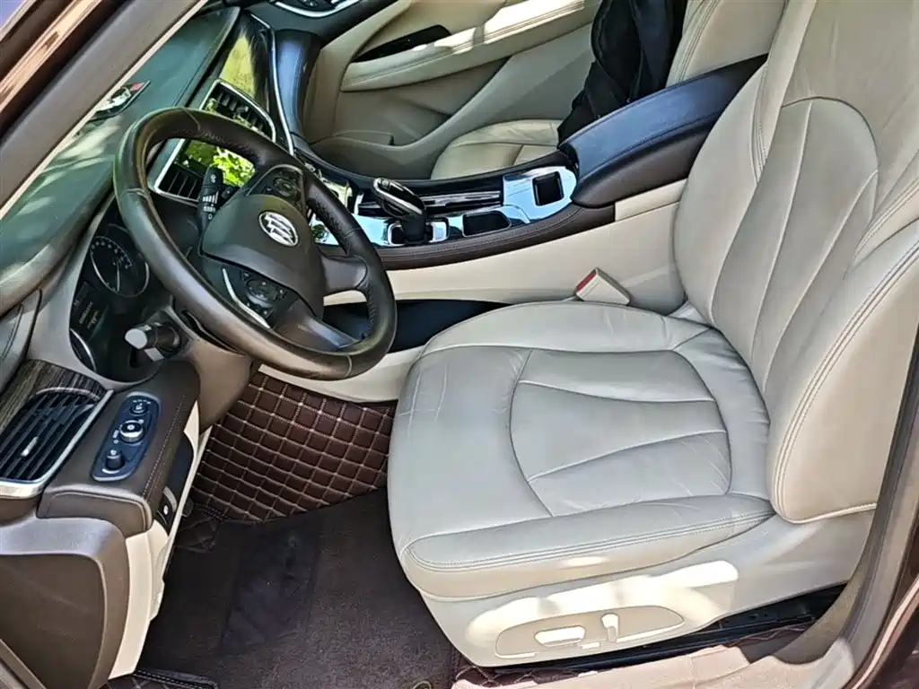 Buick LaCrosse 2017 — фото 15