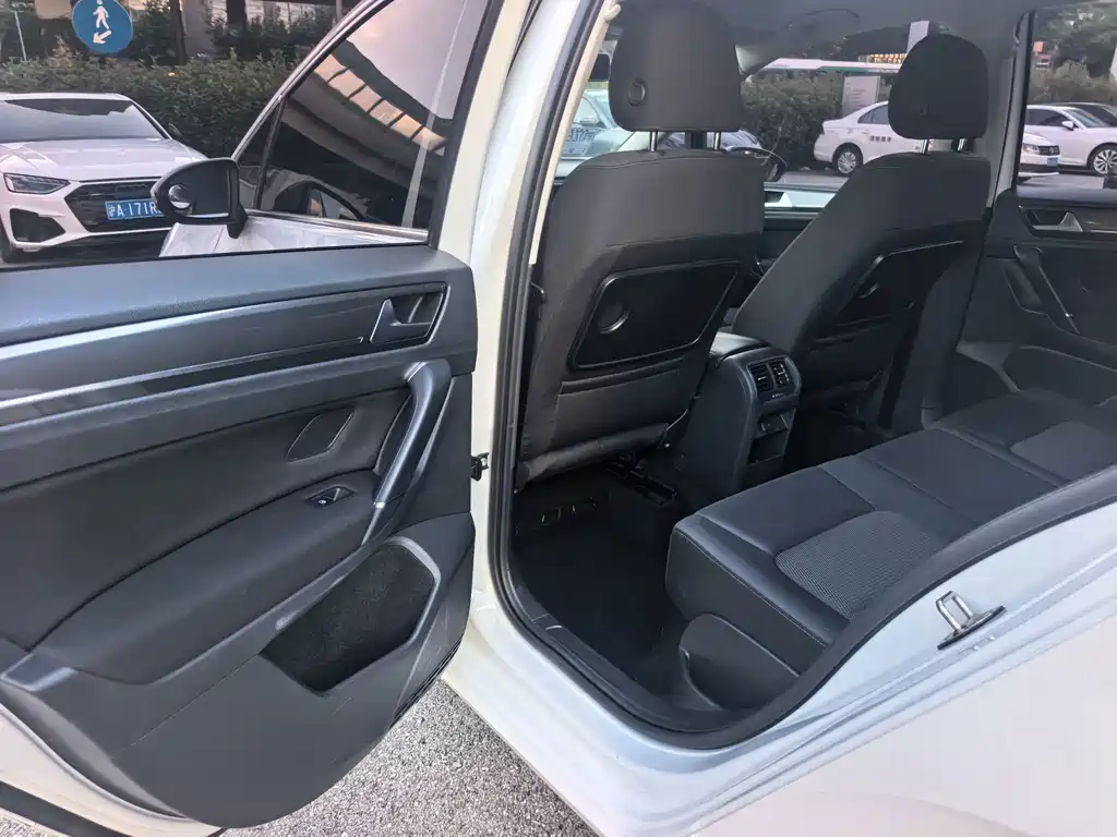 Volkswagen Golf Jialu 2017 — фото 12