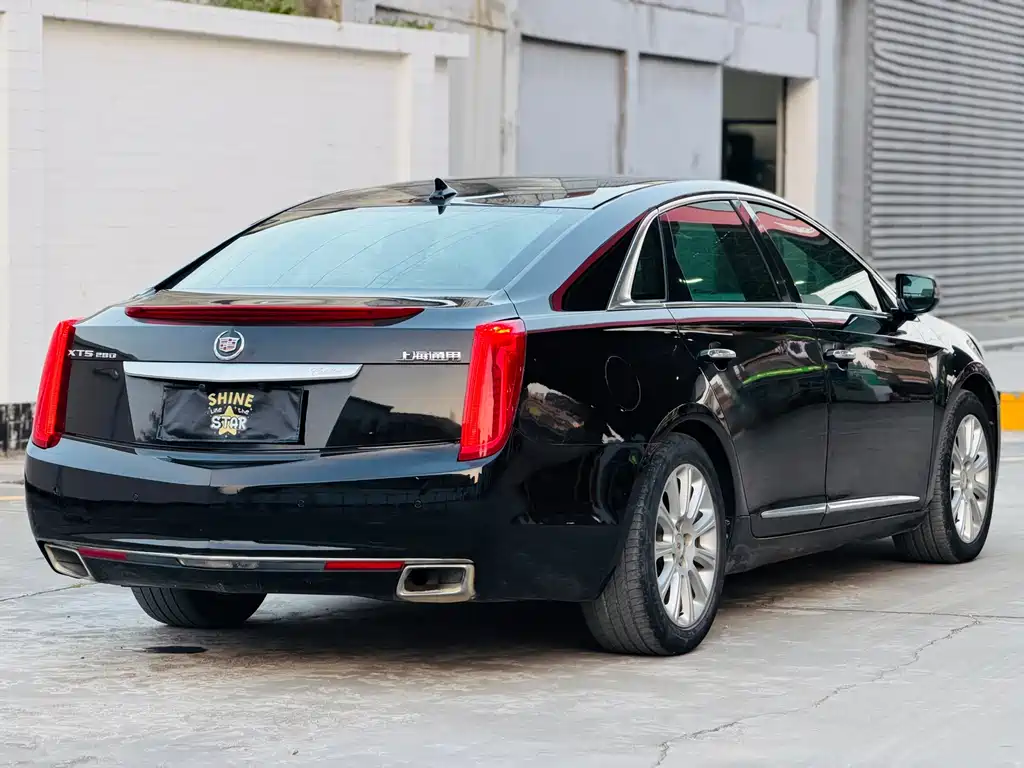 Cadillac XTS 2014 — фото 13