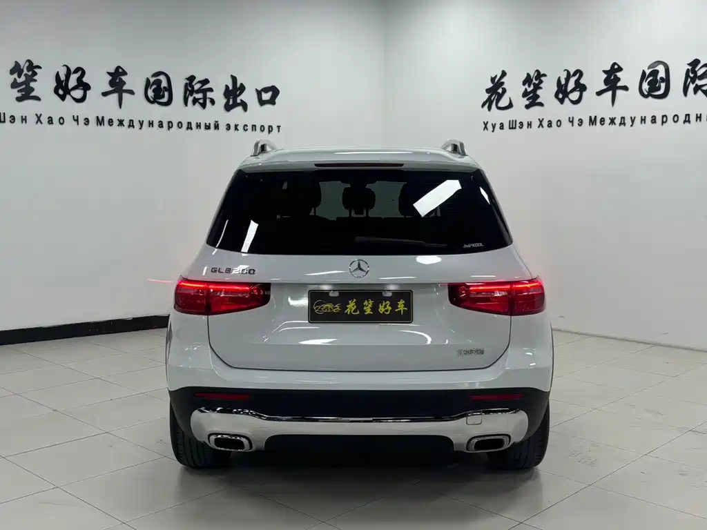 Mercedes-Benz GLB 2021