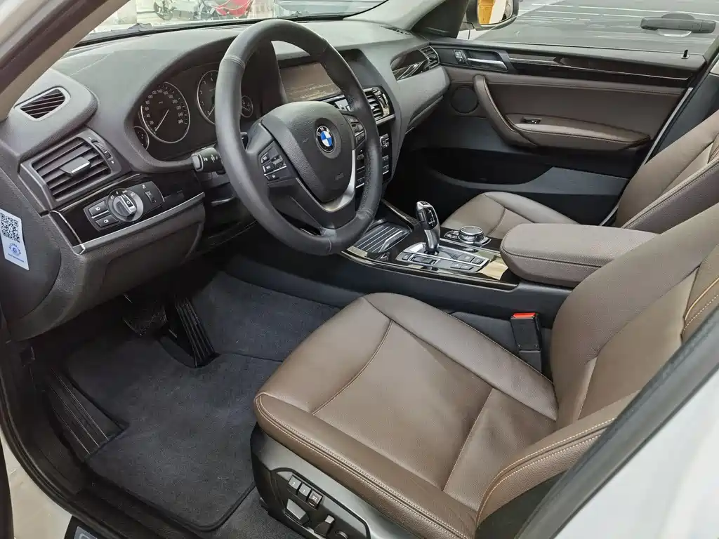 BMW X4 2015 — фото 8