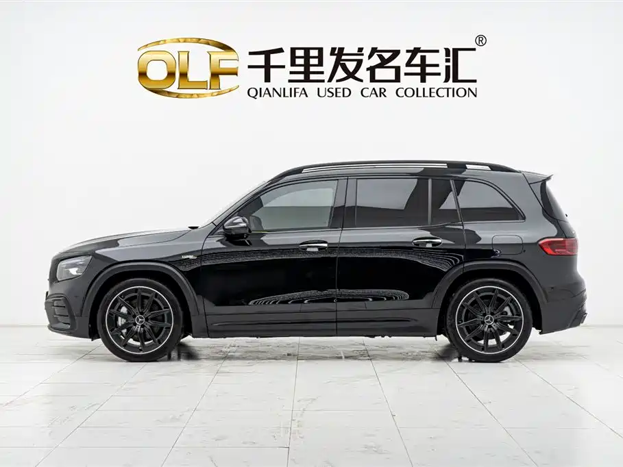 Mercedes-Benz GLB AMG 2024 — фото 7