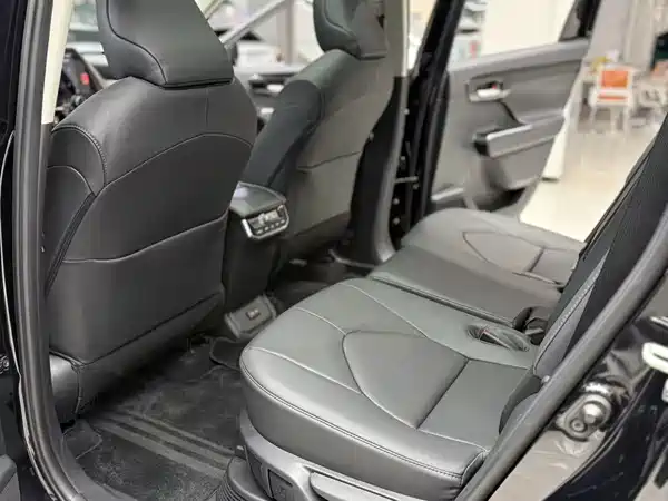 Toyota Highlander 2023