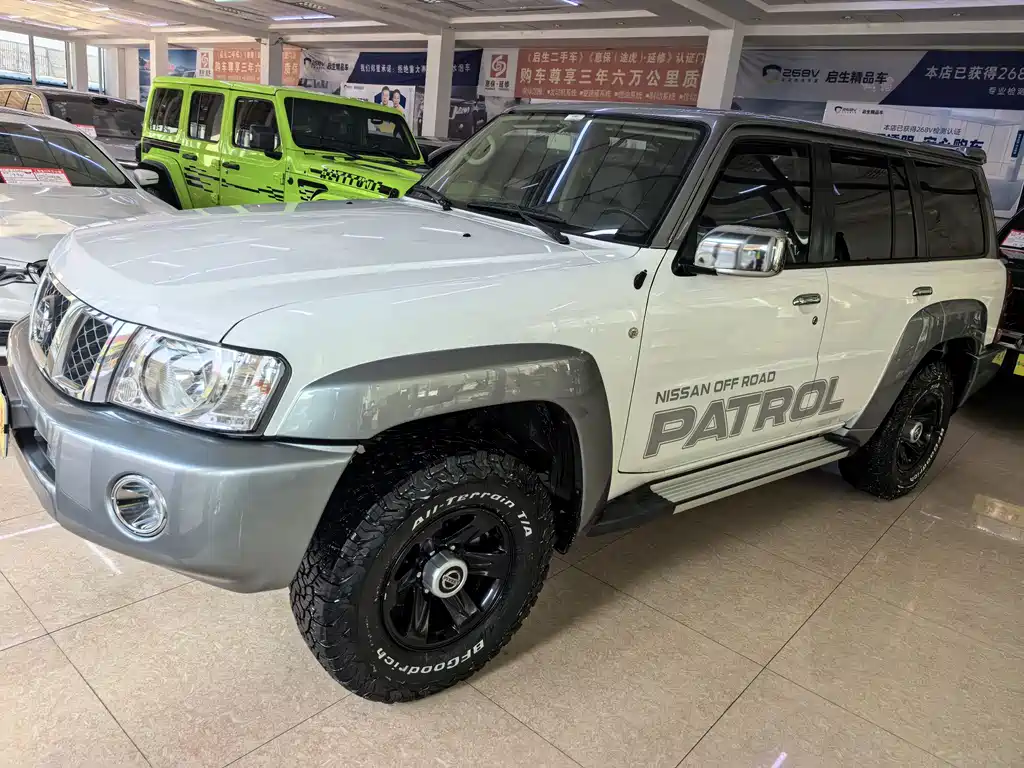 Nissan Patrol 2019 — фото 1