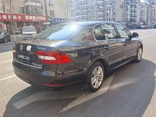 Skoda Superb 2013
