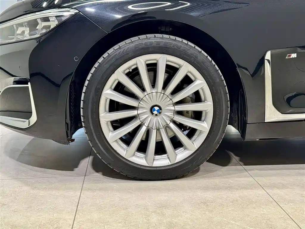 BMW 7 Series 2020 — фото 10