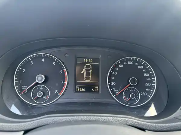Volkswagen Passat 2015