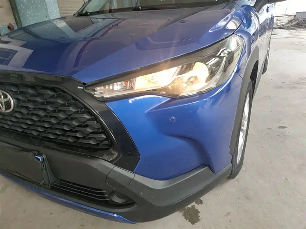 Toyota Corolla Cross 2022 — фото 24