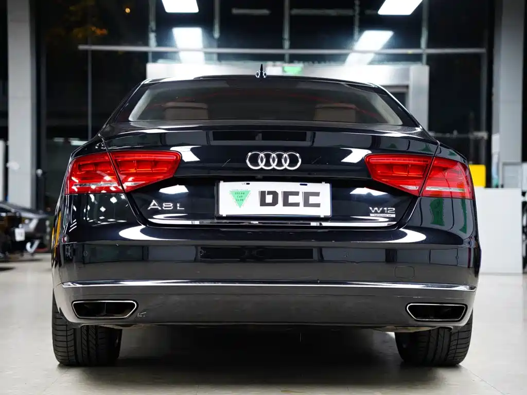 Audi A8 2013
