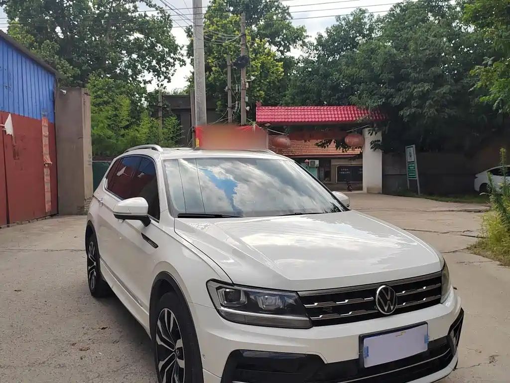 Volkswagen Tiguan L 2021