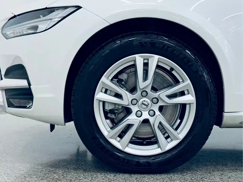 Volvo V90 2018 — фото 19