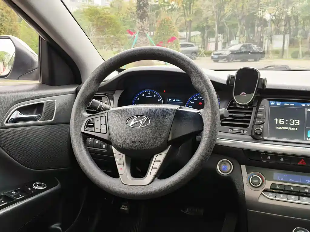 Hyundai Mistra 2017 — фото 13