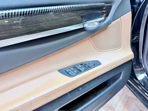 BMW 7 Series 2013
