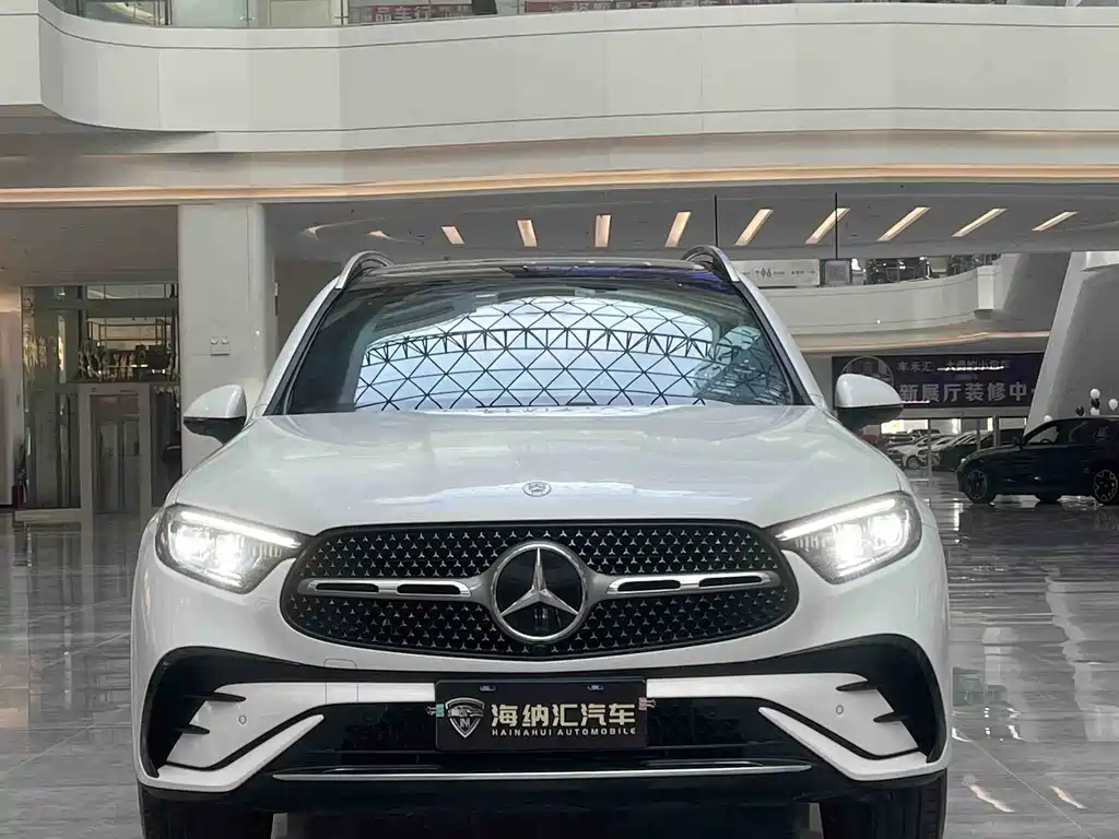 Mercedes-Benz GLC 2023 — фото 4