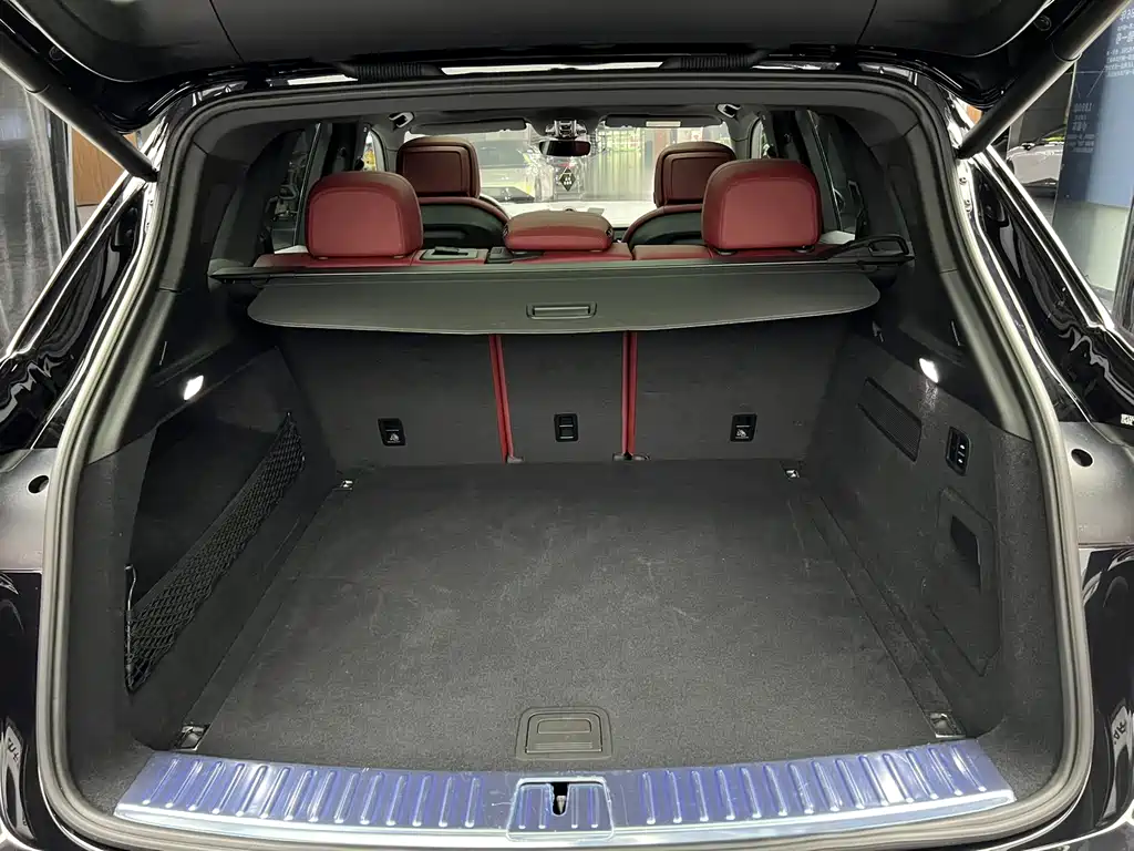 Porsche Cayenne 2019 — фото 13