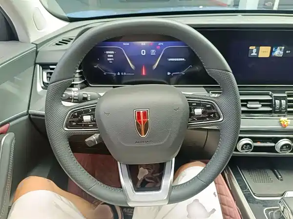 Hongqi HS5 2023