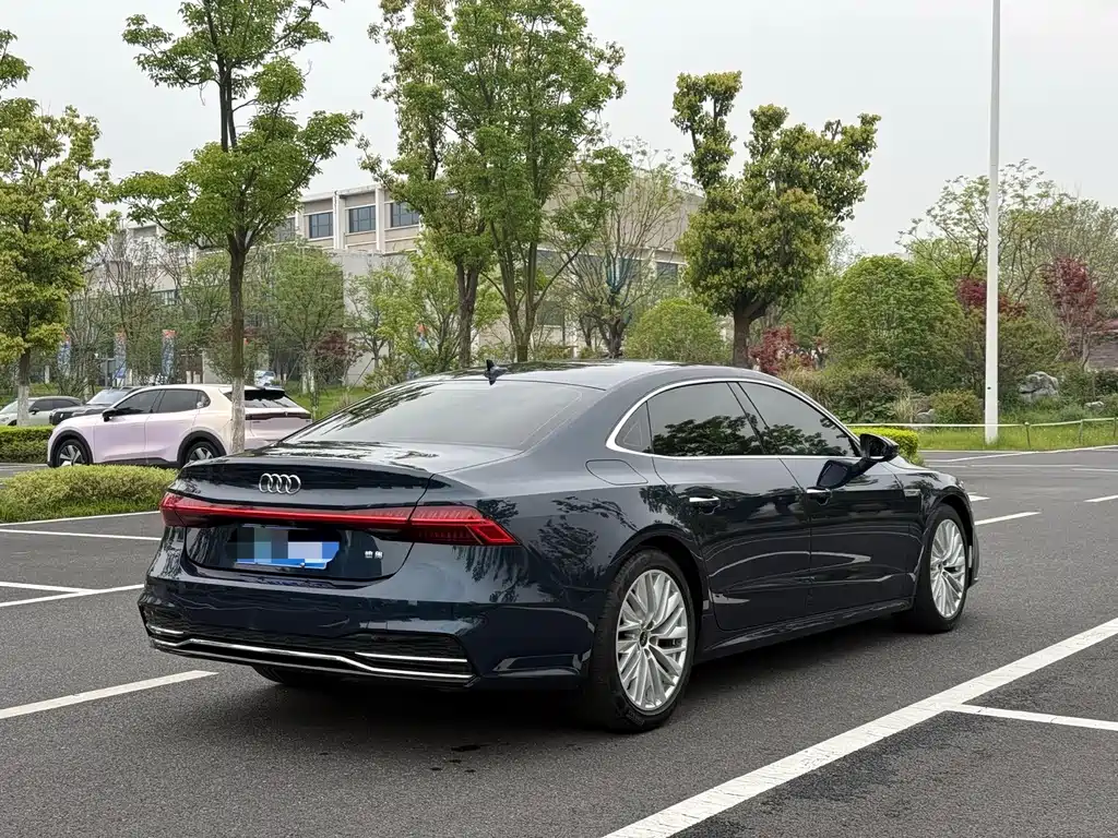 Audi A7L 2023 — фото 4