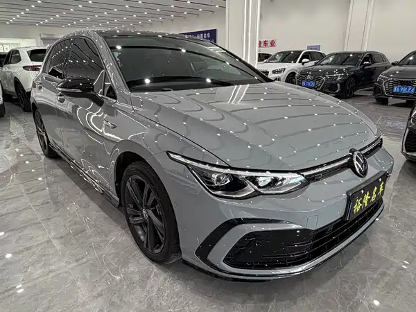 Volkswagen Golf 2023