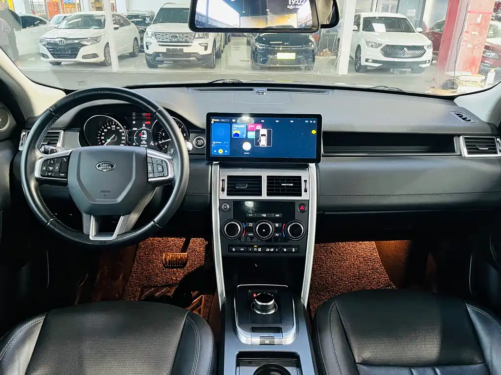 Land Rover Discovery Sport 2018 — фото 5
