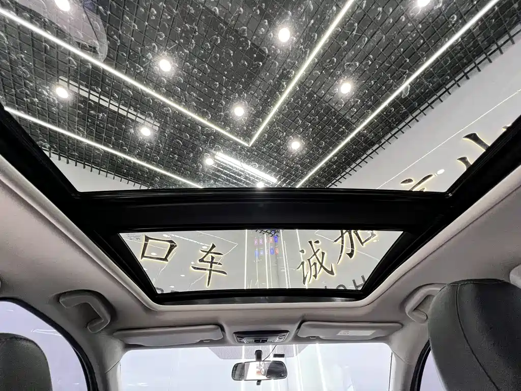 Honda Vezel 2022 — фото 16