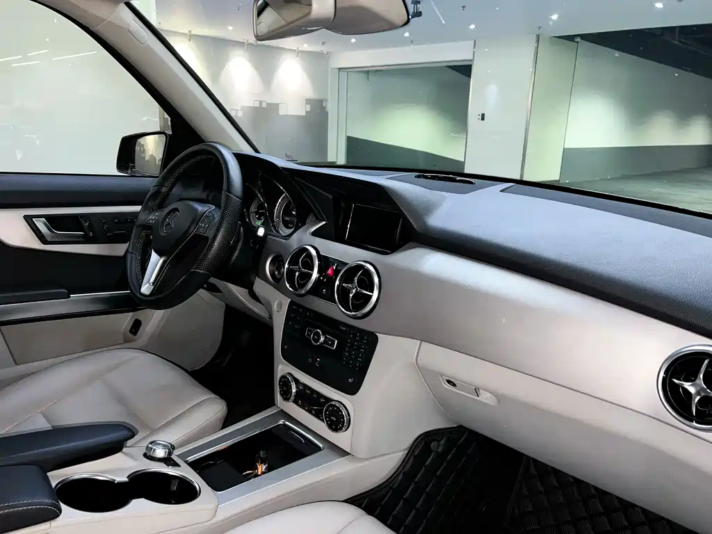 Mercedes-Benz GLK-Class 2014 — фото 13
