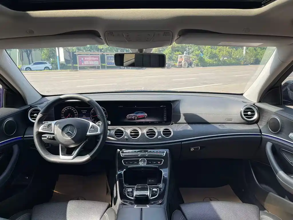 Mercedes-Benz E-Class 2017 — фото 10