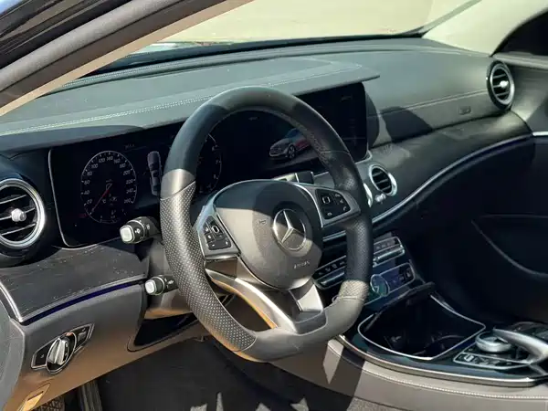 Mercedes-Benz E-Class 2017