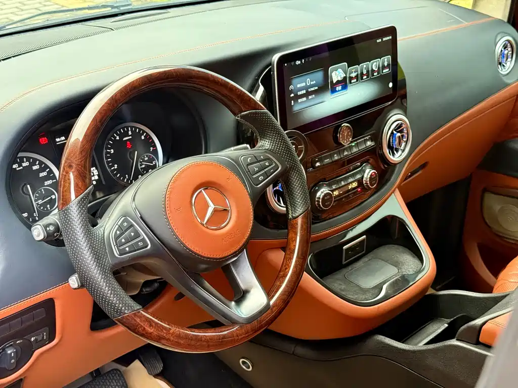 Mercedes-Benz Vito 2020 — фото 17