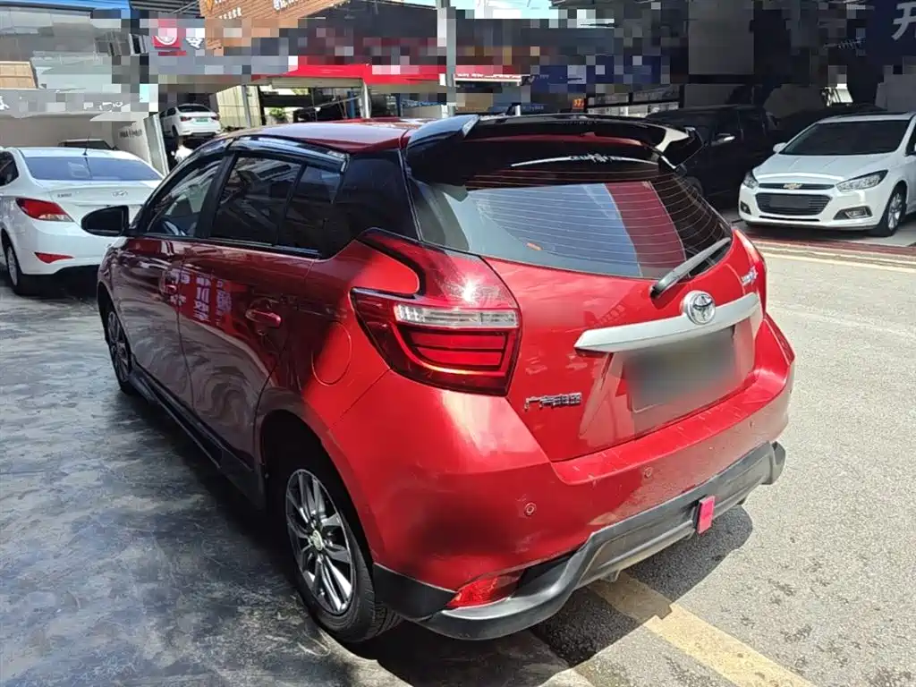 Toyota Yaris L 2020